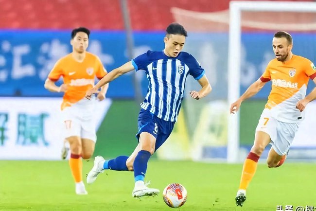 叶博亚传射金永浩双响 海牛3-1终结三镇连胜