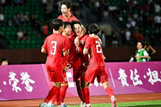 让我们来看看U17对日本这场比赛15号的球都是怎么传的？