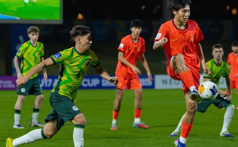 闪击！帅惟浩打空门得手，中国u17 1-0 澳大利亚