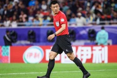 中超裁判：金鹏争议或准，执法焦点再现