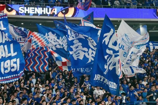 申花球迷组织：为表达对俱乐部球场管理严重失职的不满，暂停助威