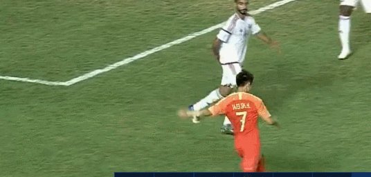 蓉城惊起双虎 王子铭席尔瓦破门 2-1申花揽胜