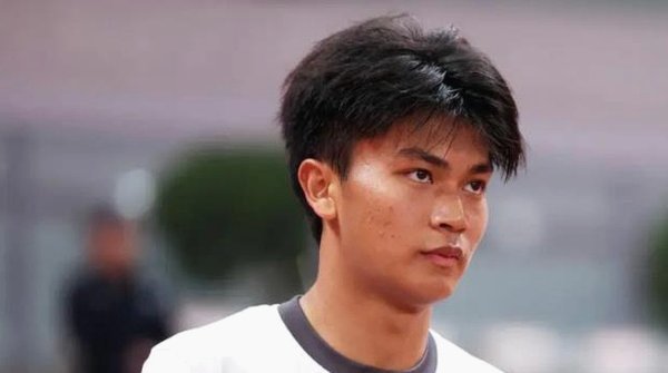 挺厉害！14岁的李昊炎在巴萨U15梯队首秀梅开二度
